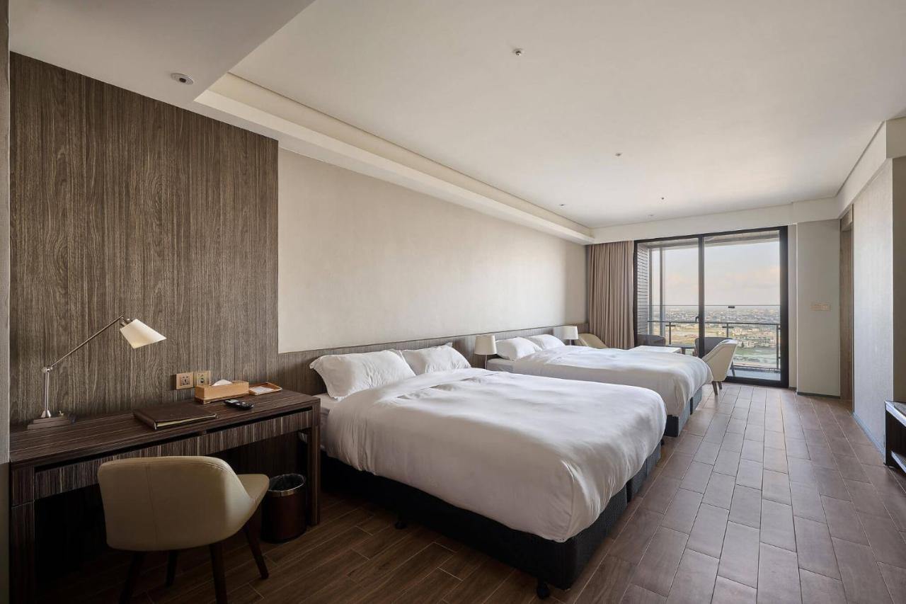 Cuncyue Hot Spring Resort Lotung Kültér fotó Deluxe Room